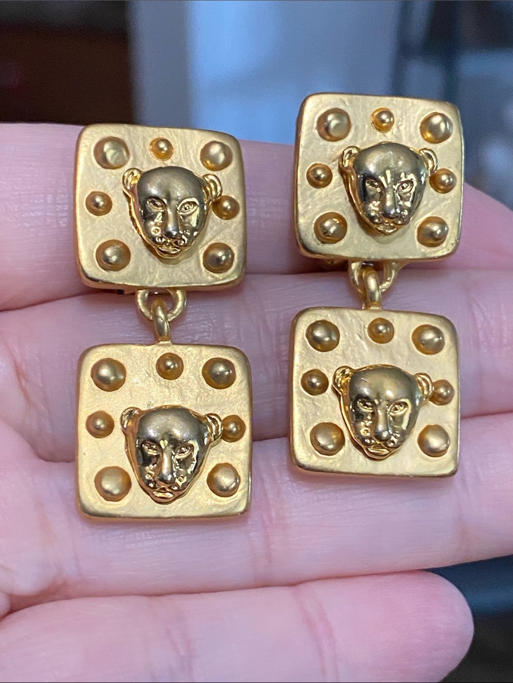 VTG Matte Gold Panther Face Drop Earrings